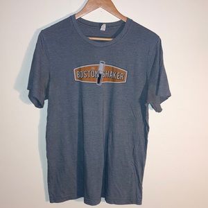 🍸🍹 THE BOSTON SHAKER Cambridge Massachusetts Vintage Size Medium Tee 🥃🍺